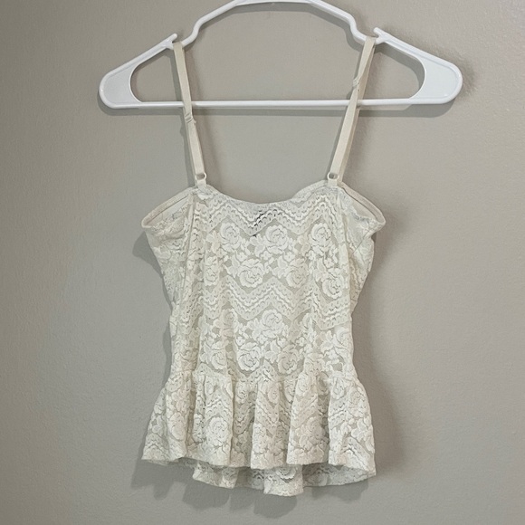 Chic Cream Lace Camisole Top - Corset Peplum Style - Picture 3 of 5